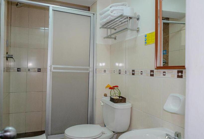 Кровать в Общей Комнате, Rincon Familiar Hostel Boutique