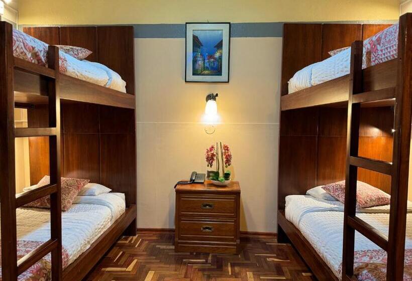 Кровать в Общей Комнате, Rincon Familiar Hostel Boutique