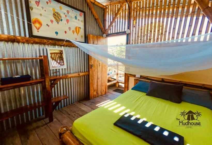 Номер Economy, The Mudhouse Hostel Mompiche