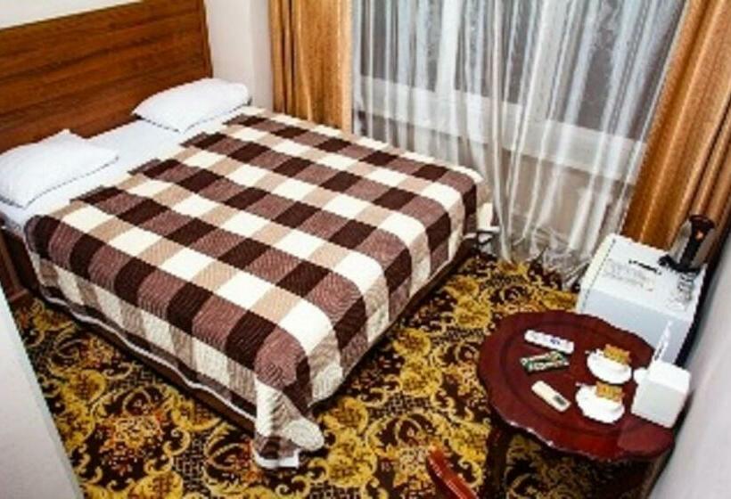 اتاق استاندارد, Ajour