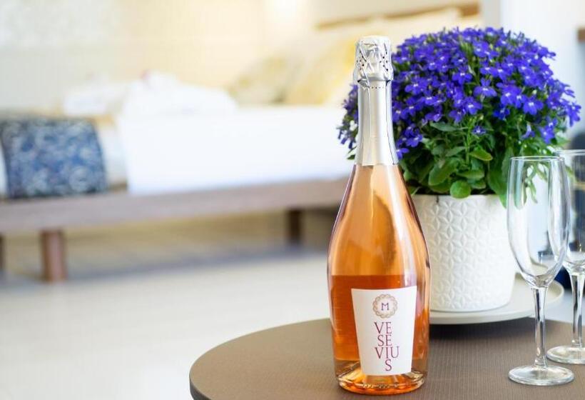 Трехместный Номер Комфорт, Resort & Winery Bosco De Medici