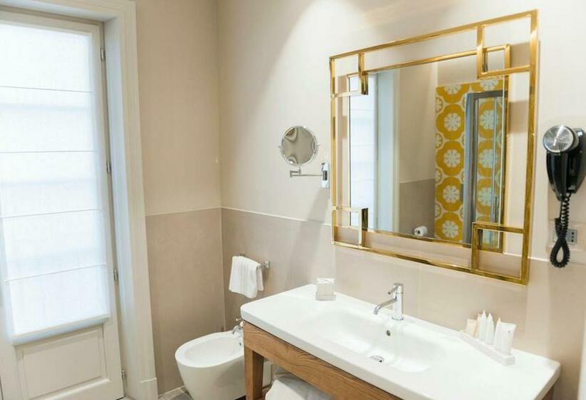 اتاق استاندارد, San Michele