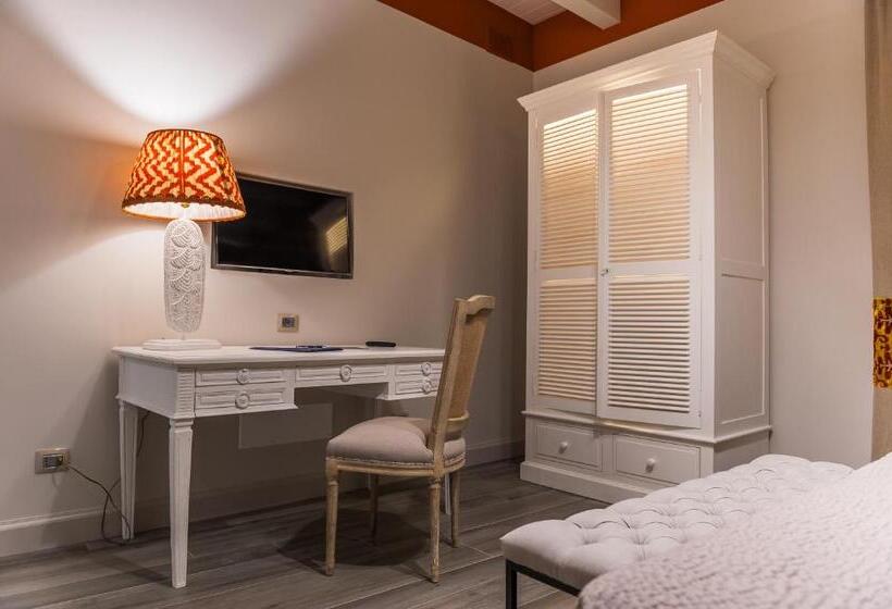 اتاق استاندارد, San Michele