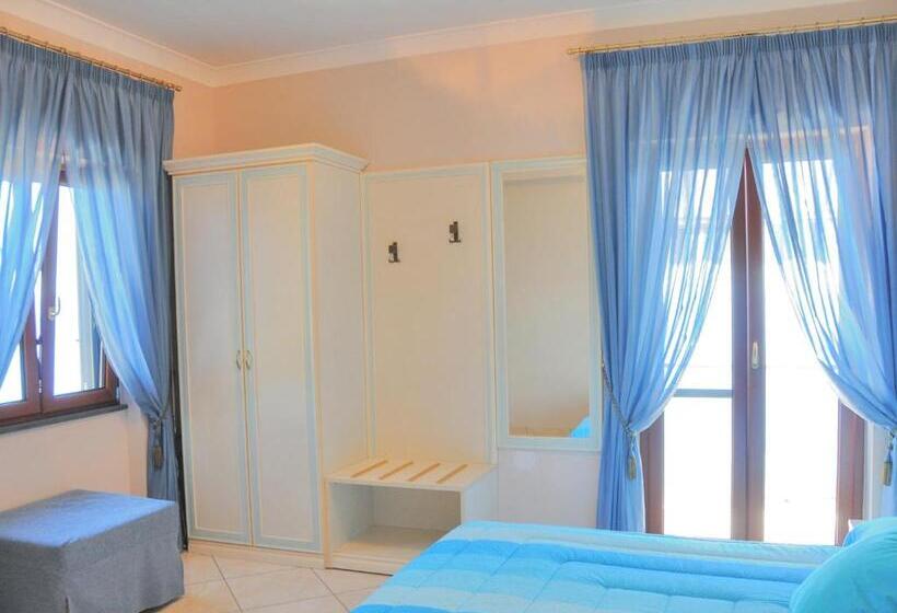 オーシャンビューデラックスルームバルコニー付き, B&b Il Pavone