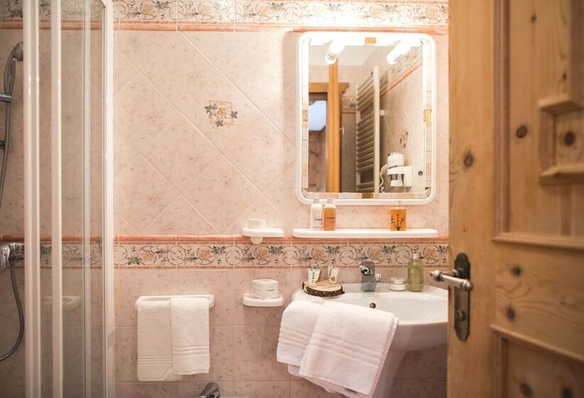 Трехместный Номер Классика, Chalet Alpenrose Bio Wellness Natur