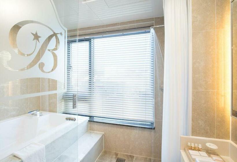 Номер Премиум, Benikea Hotel Haeundae