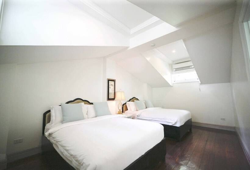 패밀리 스위트, Matinloc Island Resort