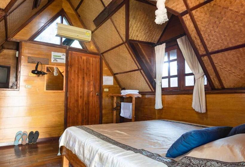 Бунгало Стандарт Вид на Сад, Roomquest Golden Triangle Premium Collection
