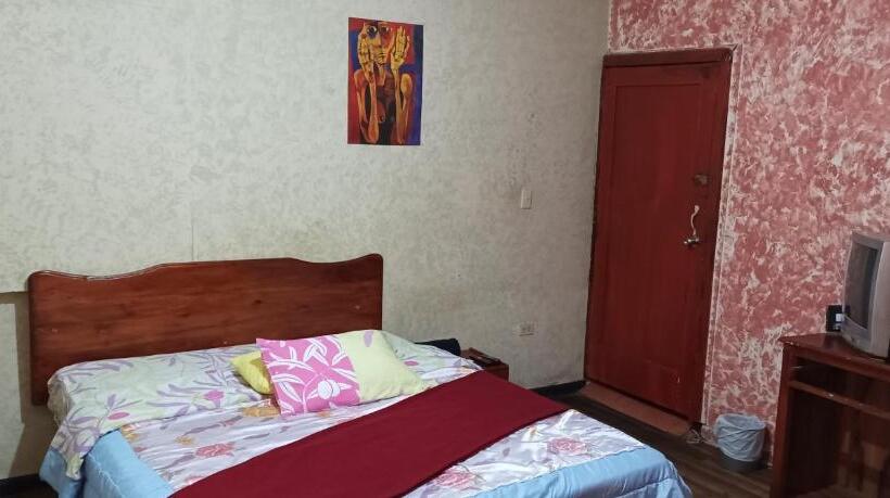 스탠다드 룸 더블 침대 2개, La Perla Cuencana Hostal