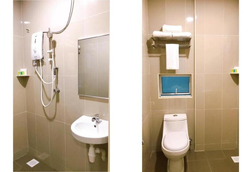 Economy Triple Room, Alexis Kt Roomstay