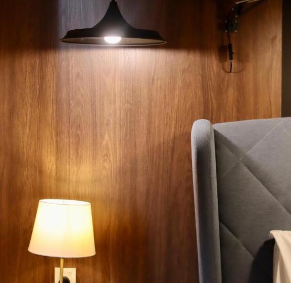 Family Suite, Cube 8teens By Nest Home