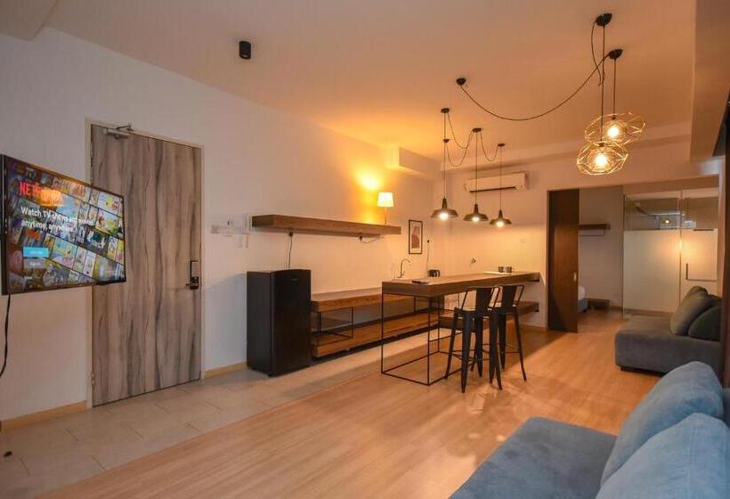 Family Suite, Cube 8teens By Nest Home