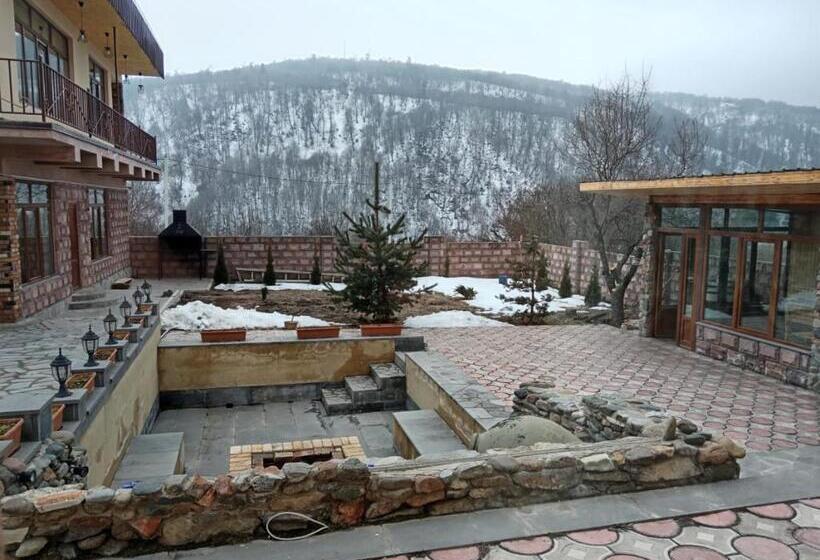 Семейный Номер, Stepsa Guest House