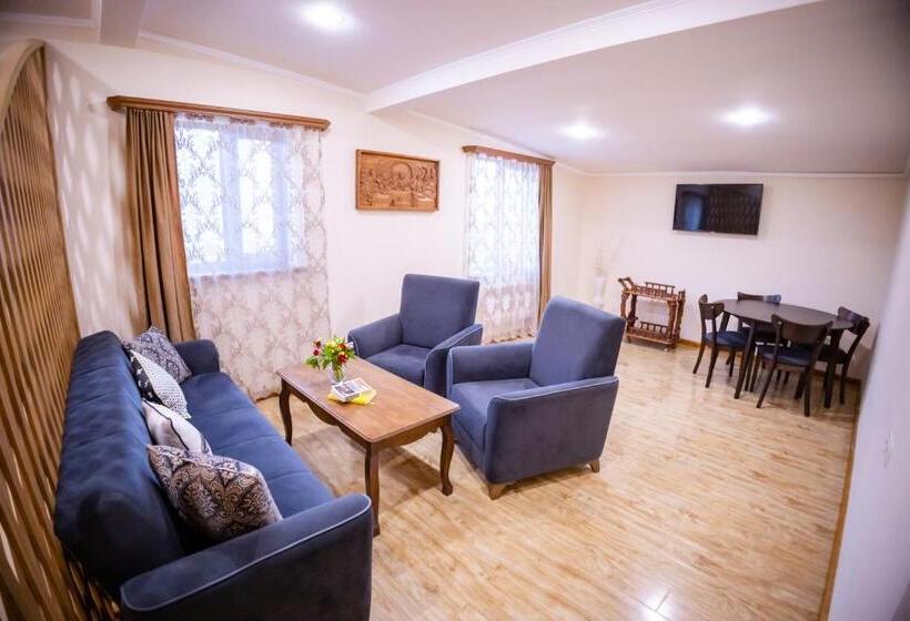 Номер Стандарт, Stepsa Guest House