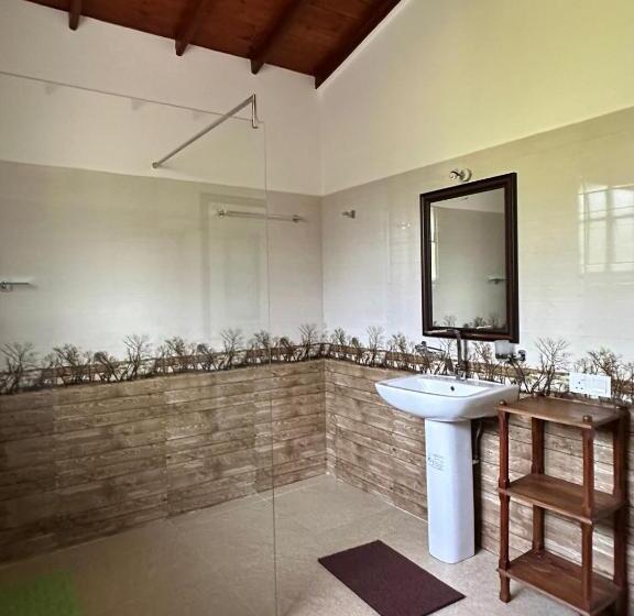 Номер Стандарт Вид на Сад, A   Lili Villa