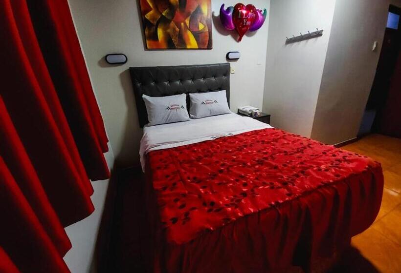 스위트, Hostal Paris