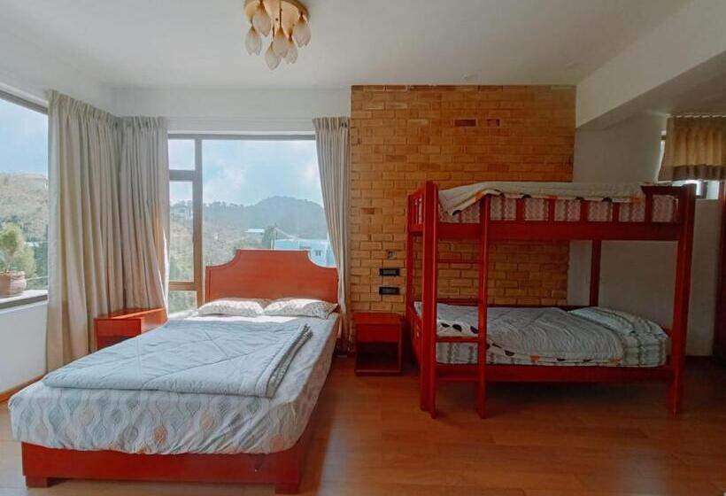 اتاق استاندارد با چشم‌انداز کوهستان, Rs Family Stay