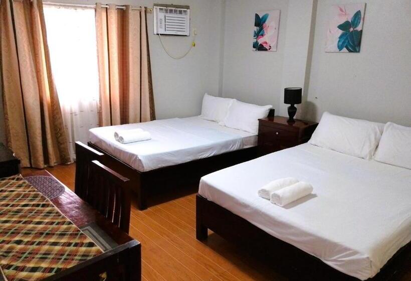 Семейный Номер, Felli`s Guest House