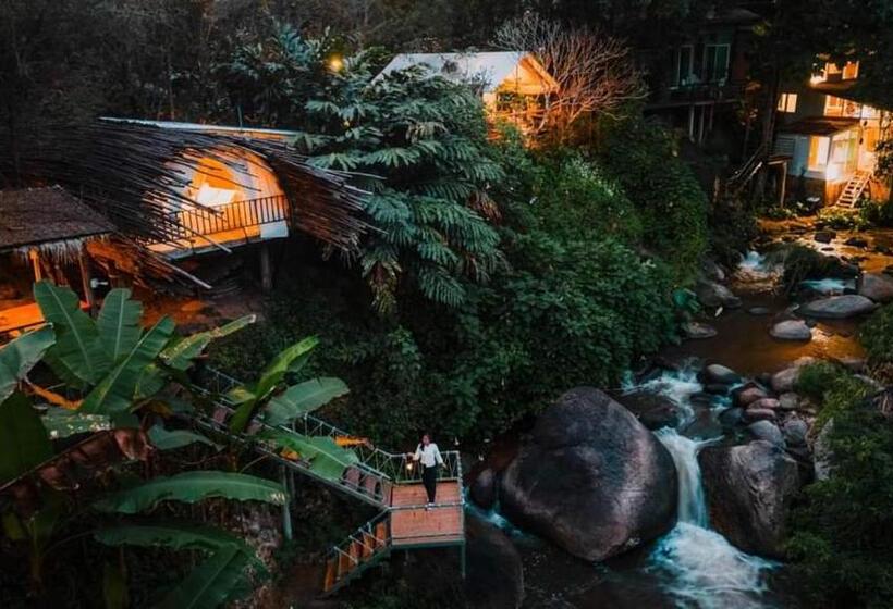 اتاق استاندارد با تراس, The River Whisper