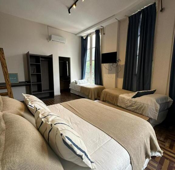 패밀리 룸, Hostel New Time