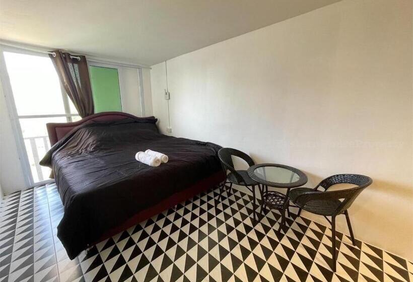 Номер Стандарт, Yok Guest Hose  Hostel