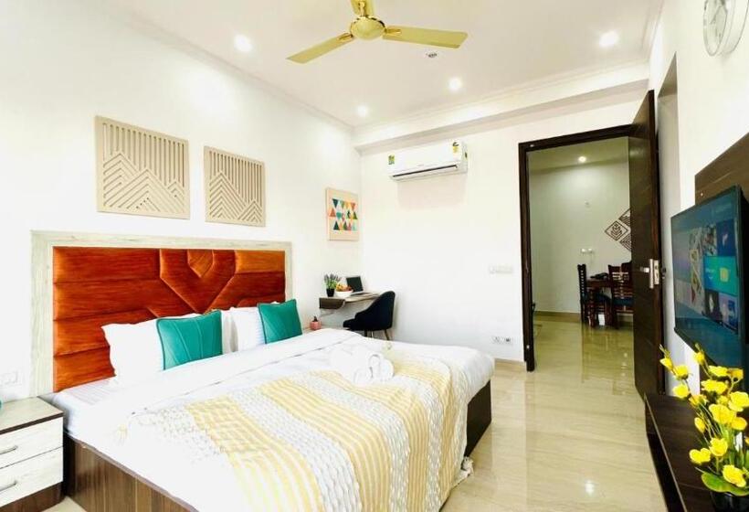 شقة بريميوم غرفة واحدة, Zen Suites   Golf Course Road Gurgaon