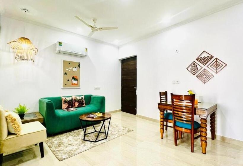 شقة بريميوم غرفة واحدة, Zen Suites   Golf Course Road Gurgaon