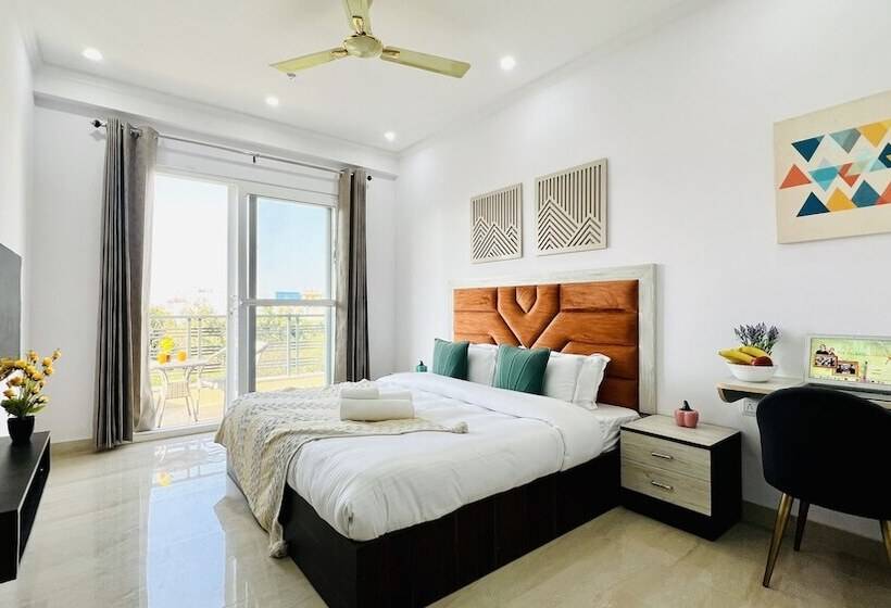 شقة بريميوم غرفة واحدة, Zen Suites   Golf Course Road Gurgaon