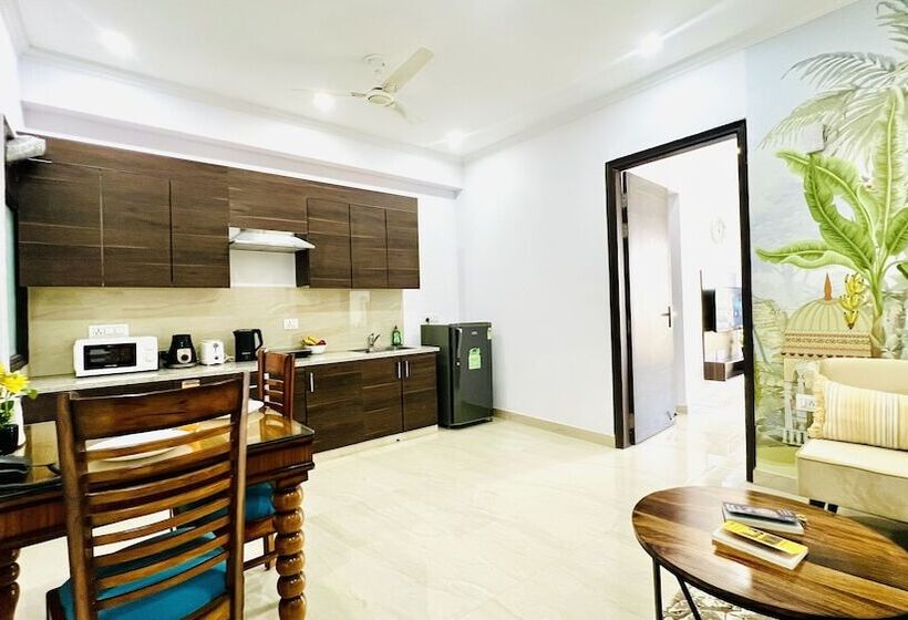 شقة بريميوم غرفة واحدة, Zen Suites   Golf Course Road Gurgaon