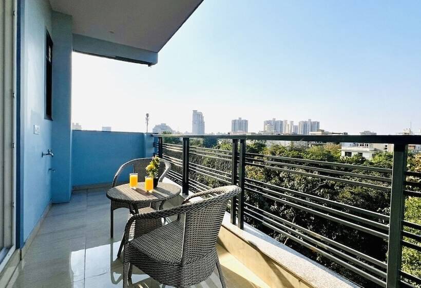 شقة بريميوم غرفة واحدة, Zen Suites   Golf Course Road Gurgaon