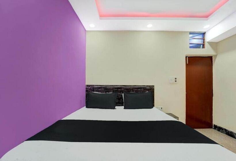 三人经典房间, Oyo Gajraj Banquet Hall Guest House