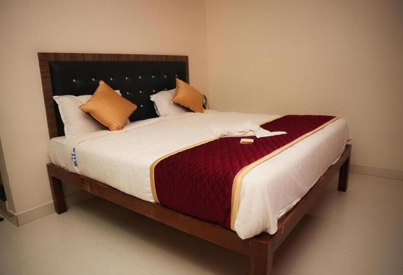 Family Suite, Vs Heritage Inn
