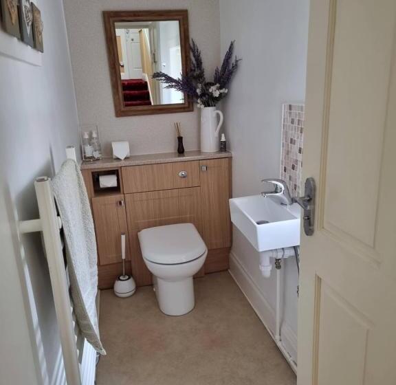 Кровать в Общей Комнате, St Leonards Guest House