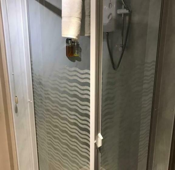Номер Стандарт, The Harnser