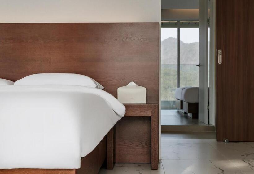 측면 바다 전망 스위트, Latterace Resort
