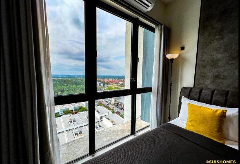 استودیوی لوکس, Near Klia   Kipcore Suite B   Town Centre Sepang