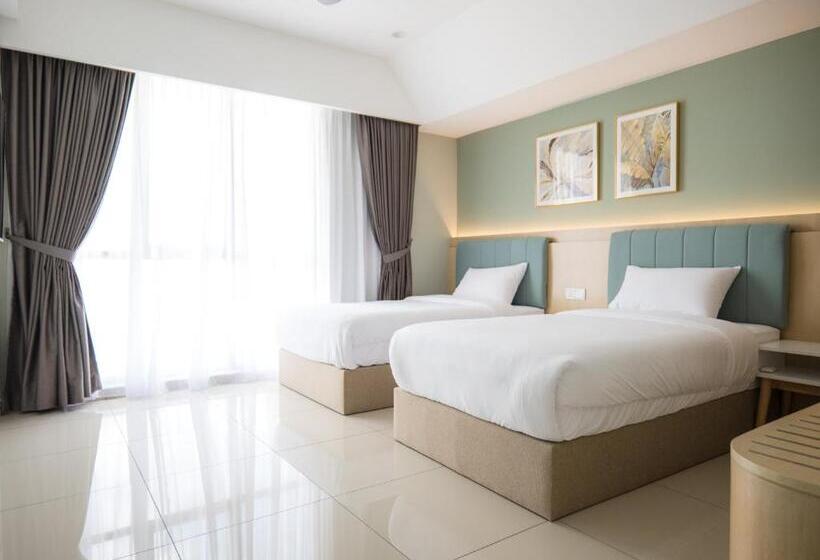 Люкс, Zenstay Sdn Bhd