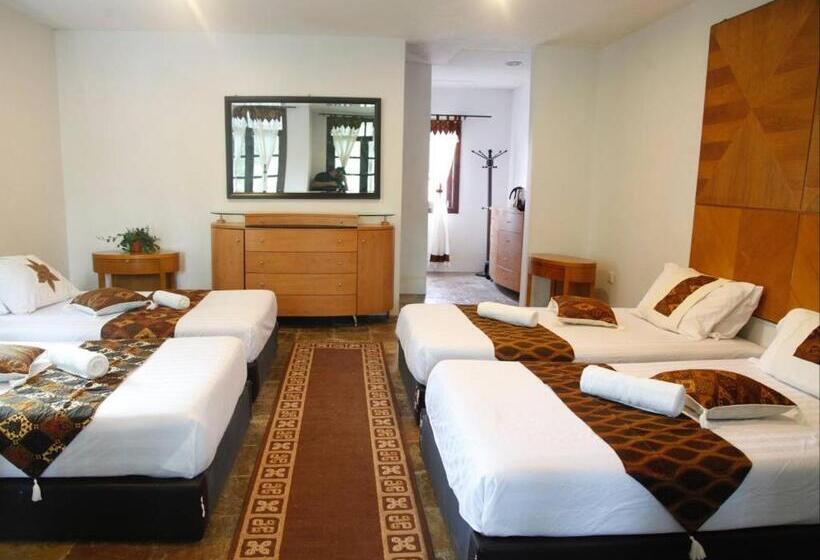 Четырехместный Номер Стандарт, 101 Resort & Spa, Janda Baik