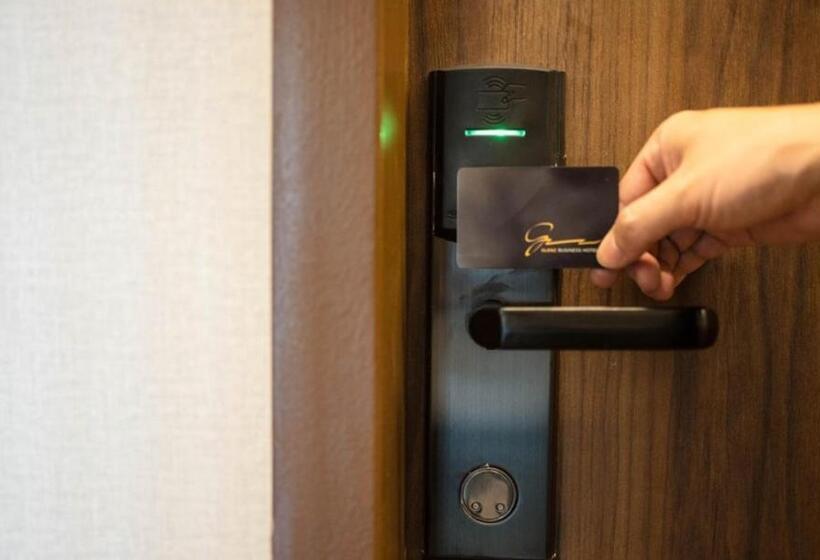 Номер Deluxe Кровать Кинг, Fox Hotel Glenmarie Shah Alam Managed By The Ascott Limited