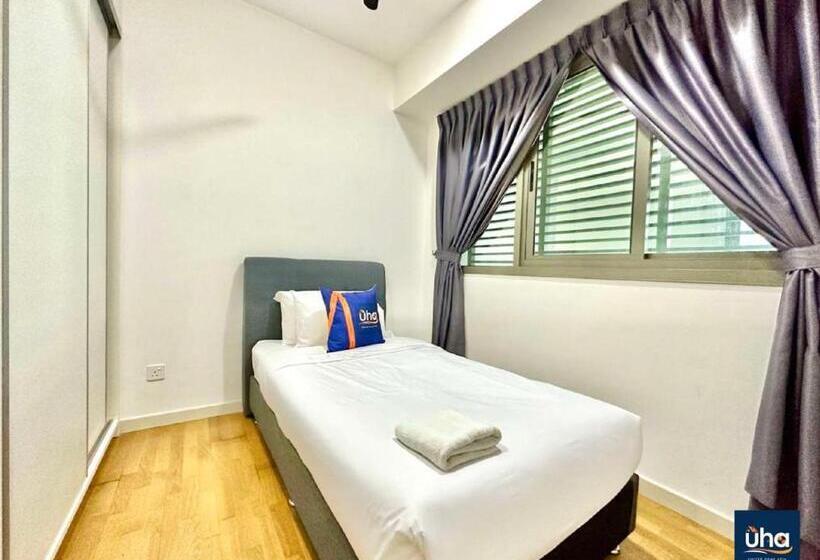 Номер Стандарт Трехместный, Iskandar Residence @ Uha