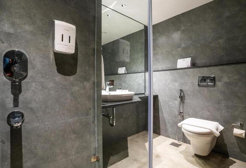 Номер Executive, Lilac Hotel Guruvayur