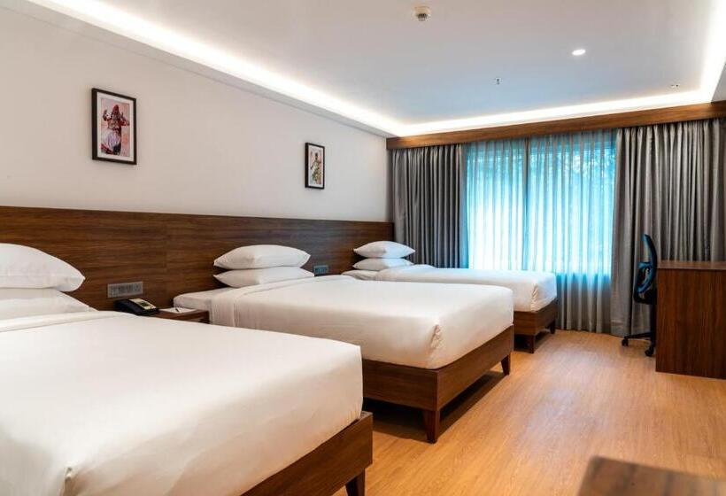 Семейный Номер, Lilac Hotel Guruvayur