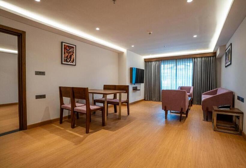 Люкс, Lilac Hotel Guruvayur
