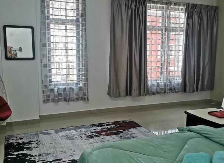Студия Стандарт, Ourstay Nadi Kota