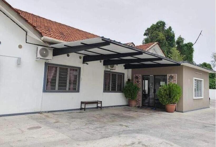 Номер Стандарт, Raintown Inn Taiping