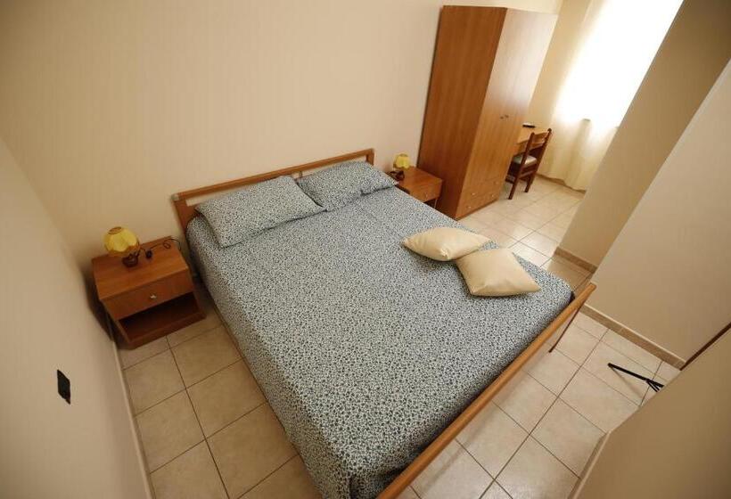Номер Deluxe, Agriturismo Falconiera