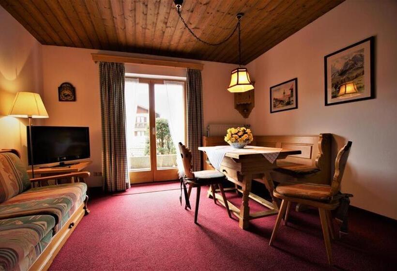Семейный Номер Вид на Сад, Ferienhaus Waldwinkl