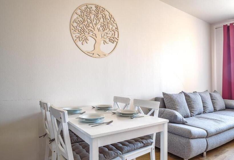 Апартаменты 1 Спальня Вид на Сад, Relax & Luxury A4 Apartment