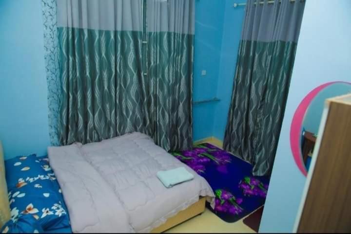 3 Bedroom Suite, Airport Kota Bharu Roomstay & Riverside Homestay