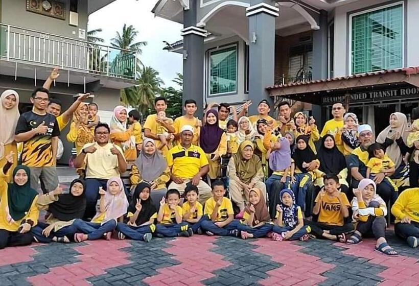 بانگلوی سوپریور, Airport Kota Bharu Roomstay & Riverside Homestay